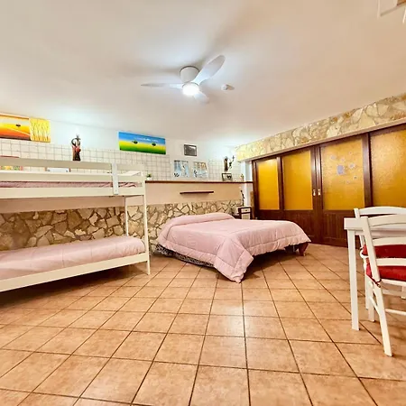 アパート Open Space Littoria