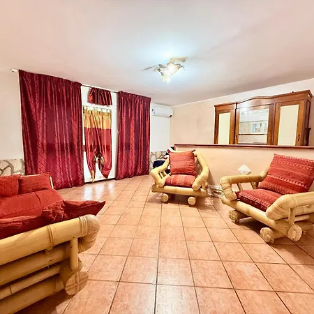 Open Space Littoria ラティーナ