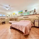 Open Space Littoria Apartman *